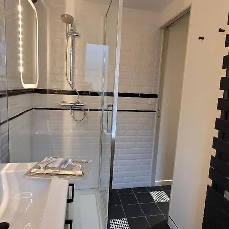 Дом отдыха Le Souper De Victor Hugo Ле-Пьё